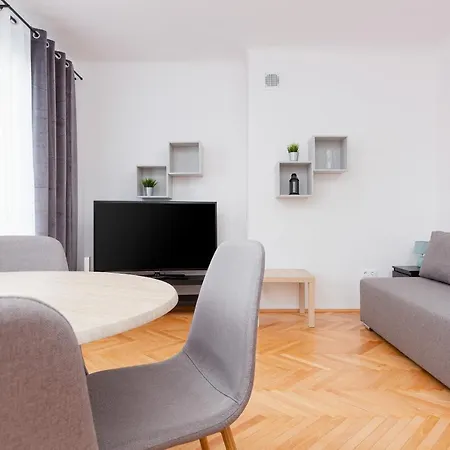 Kamienica Stanisława Augusta By Renters Apartament